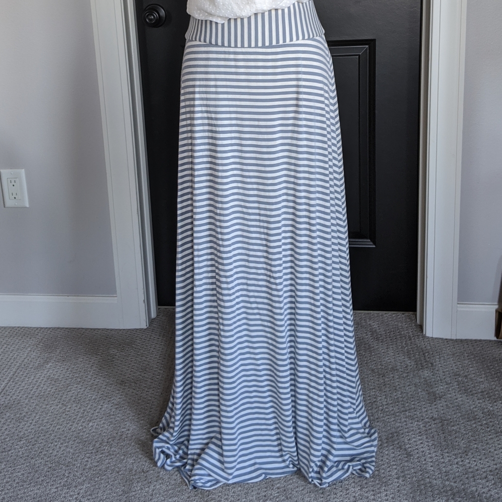 Anthropologie skirt Odille size small